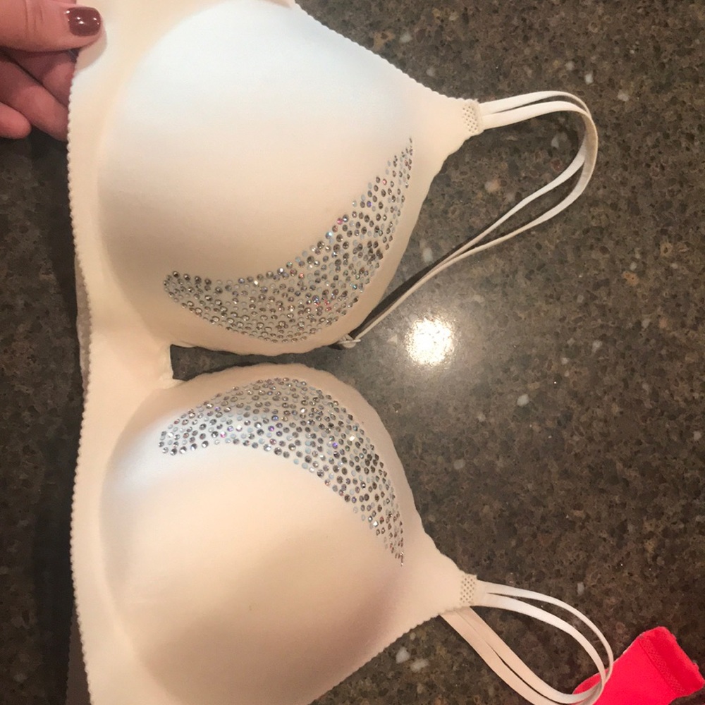 Victoria secret bra